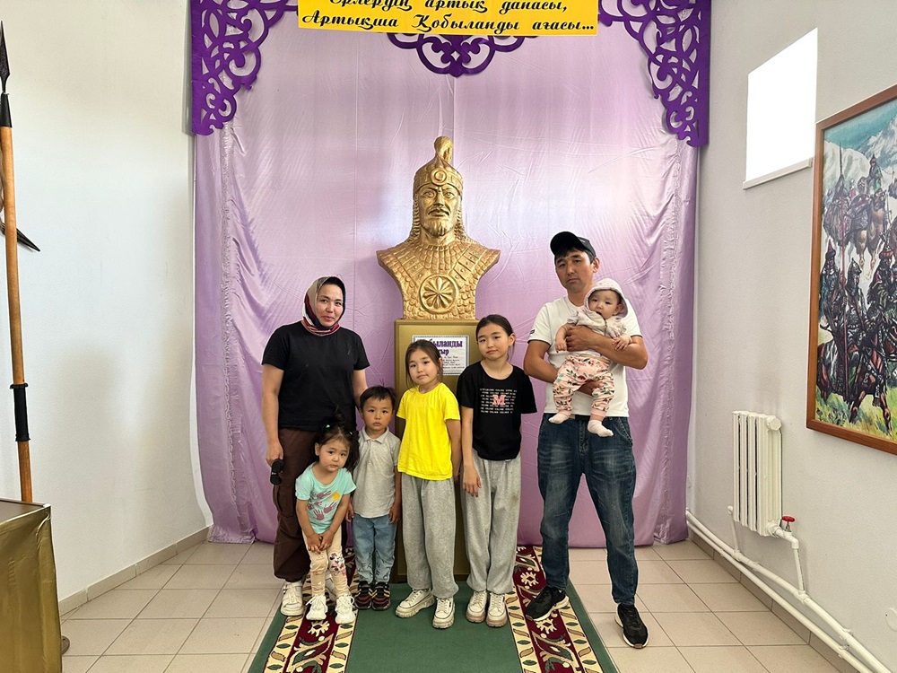 Терісаққан ауылынан келген қонақтар